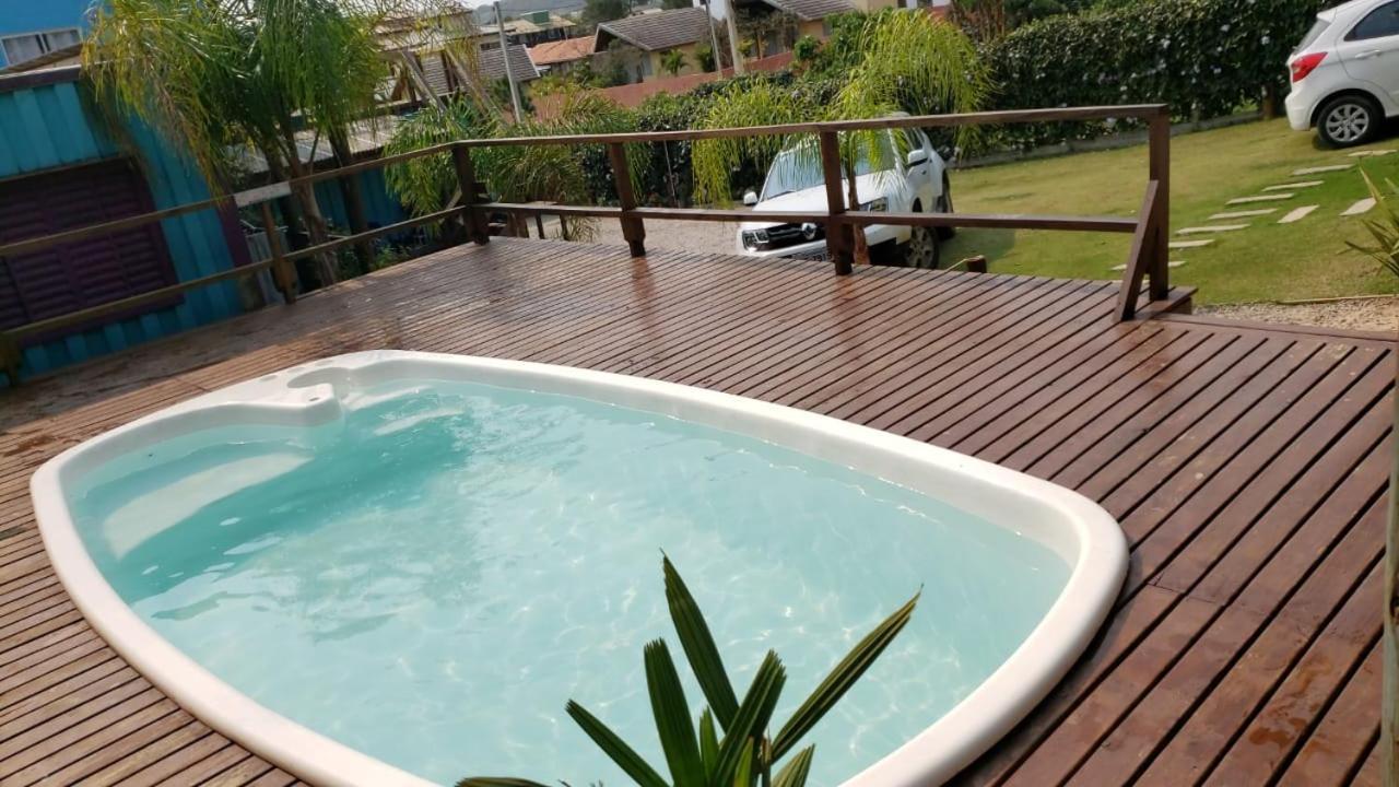 Hindu Box Containers E Cabanas Praia do Rosa Kültér fotó