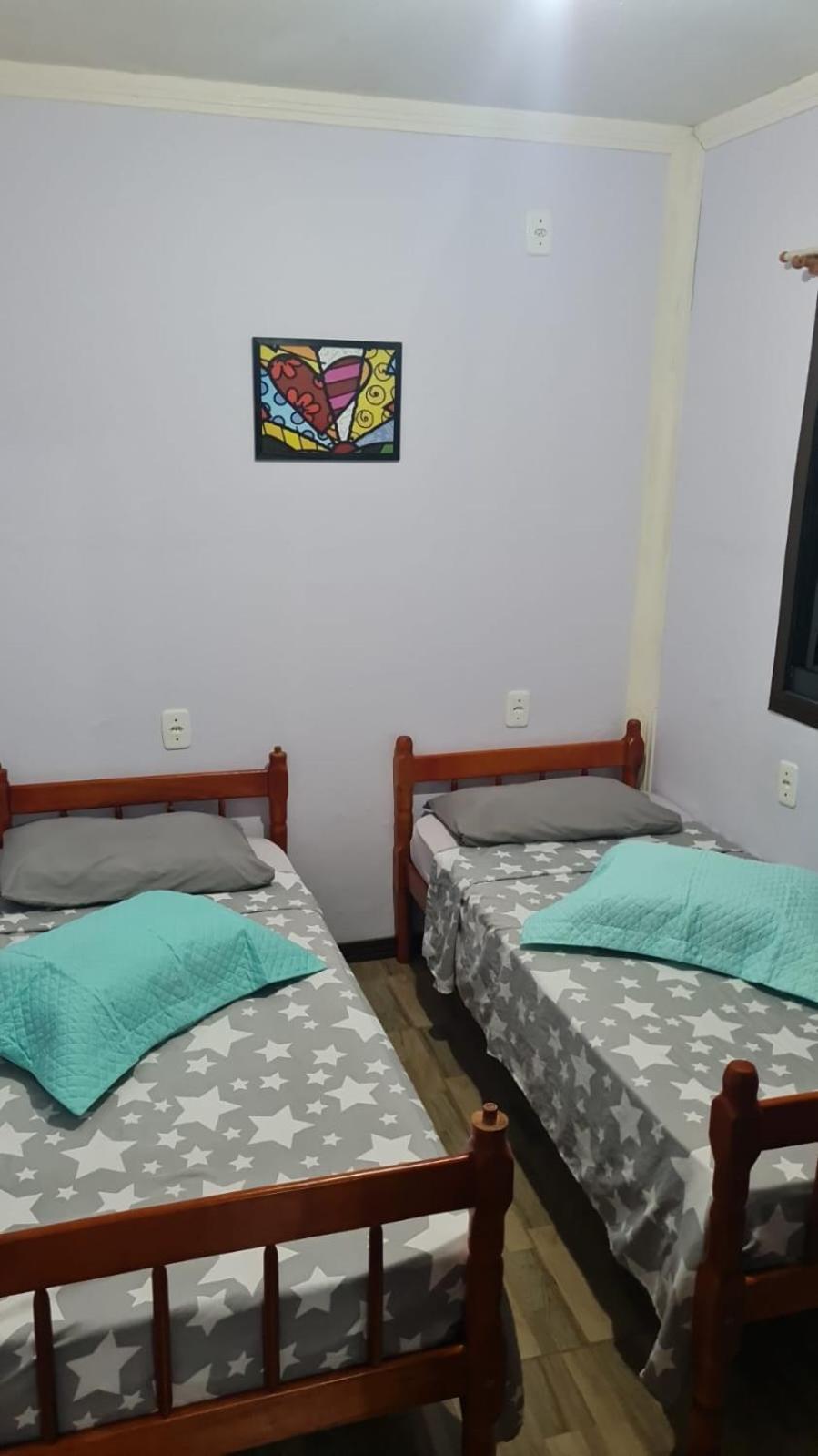 Hindu Box Containers E Cabanas Praia do Rosa Kültér fotó