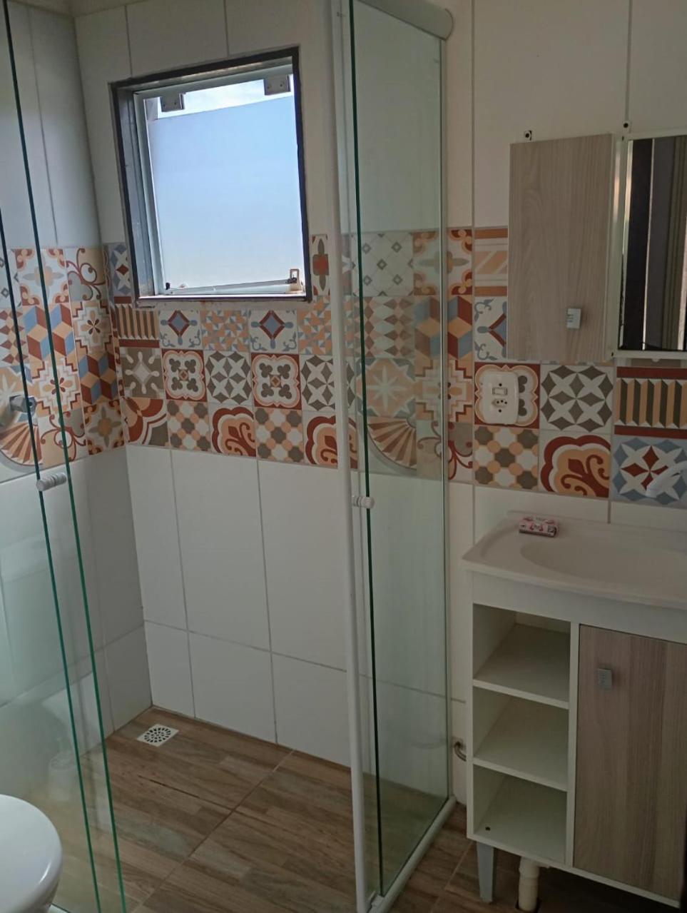 Hindu Box Containers E Cabanas Praia do Rosa Kültér fotó